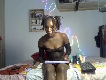 Bongacams Private Sex Chat of Petite-Eriee