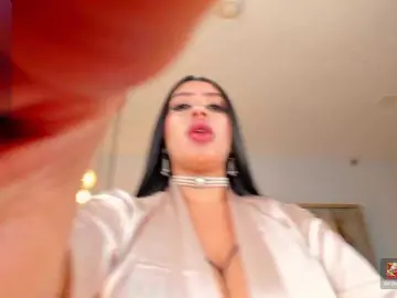 Bongacams Live Porn of LeahLombardi