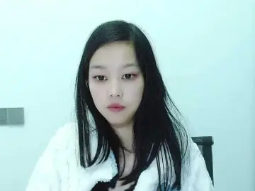 Bongacams Live Sex Cam of Selinababy99