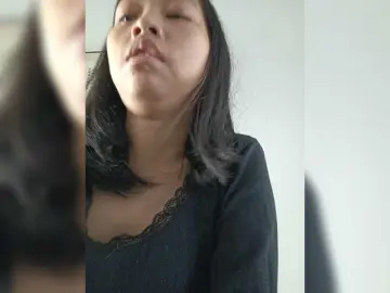 Bongacams Free Live Porn of Selinababy99