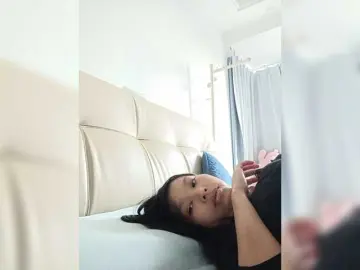 Bongacams Live Sex Cam of Selinababy99