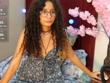 Bongacams Sex Cam of fluffydirtymind