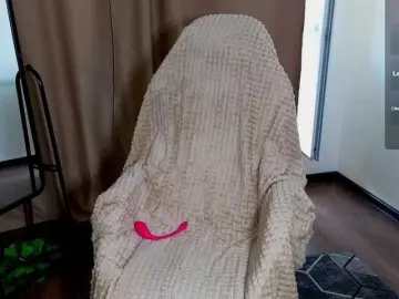 Bongacams Adult Webcam of Candy-Floss