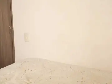 Bongacams Watch Live Sex Cams of Julesxlove