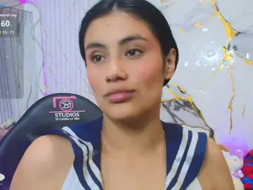 Bongacams Watch Live Sex Cams of PEACHY-TAY
