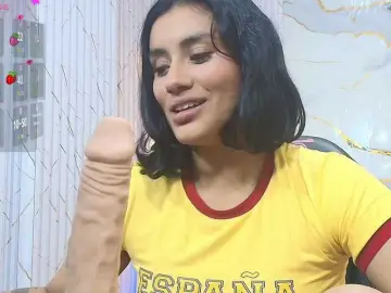 Bongacams Sex Cam of PEACHY-TAY