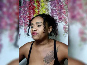 Bongacams Live Porn of Julianna-1