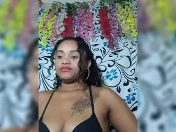 Bongacams Free Porn Cam of Julianna-1