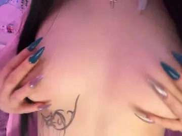 Bongacams Adult Webcam of SavageAura