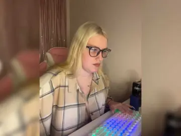 Bongacams Sex Cam of DollVice