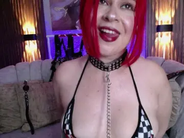 Bongacams Private Sex Chat of Naty-slavedoll