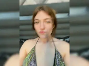 Bongacams Live Sex Cam of Alinagilberd03