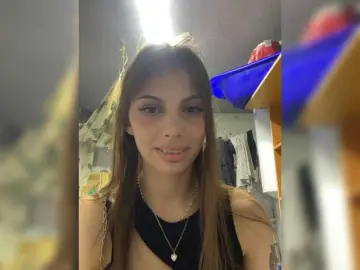 Bongacams Live Sex Cam of Vik-98