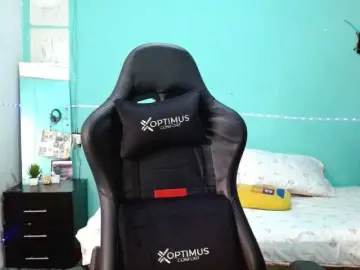 Bongacams Nude Webcam of blessedperverse