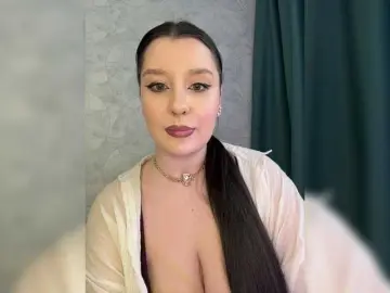 Bongacams Adult Webcams of M-O-L-N-I-Y-A