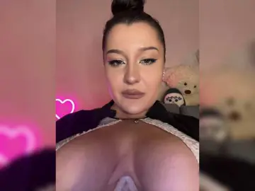 Bongacams Live Sex Cam of M-O-L-N-I-Y-A
