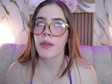 Bongacams Adult Video Chat of PrettyAriel