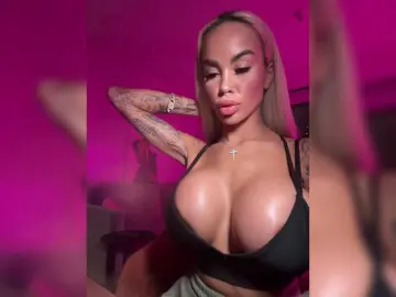 Bongacams Nude Webcam of MiamiMur