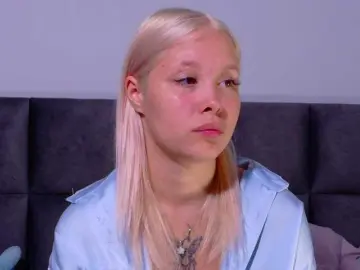 Bongacams Live Sex Cam of softangelxkisses