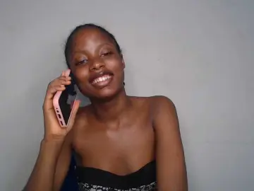 Bongacams Nude Webcam of Slimperry