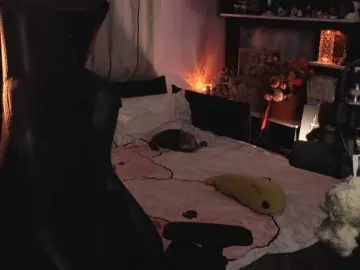 Bongacams Watch Live Sex Cams of KiraLiLime