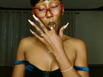 Bongacams Private Sex Chat of adriana-crystal23