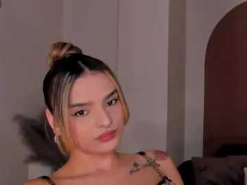 Bongacams Best live sex cam show of LaurentRosse