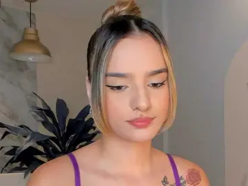 Bongacams Watch Live Sex Cams of LaurentRosse