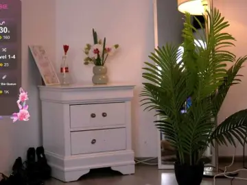 Bongacams Free Live Porn of AuraM00n