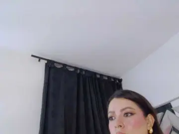 Bongacams Watch Live Sex Cams of AlanaRouse1