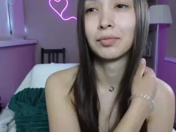 Bongacams Watch Live Sex Cams of dlllvi