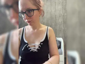 Bongacams Sex Cam of Emma4coy