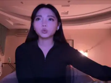 Bongacams Best live sex cam show of konfetkamarmeladkaa