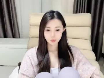 Bongacams Free Porn Cam of Warm-nuan