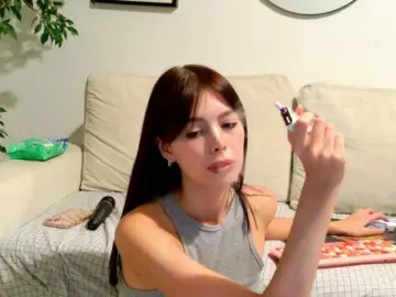 Bongacams Free Live Porn of HardCandyBaby