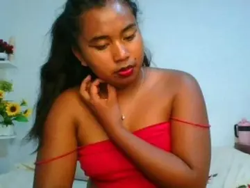 Bongacams Sex Chat of Pauliemarie