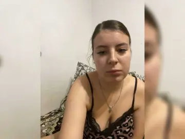 Bongacams Free Live Porn of MiraCastellon