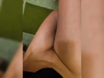 Bongacams Nude Webcam of Qqwerfa