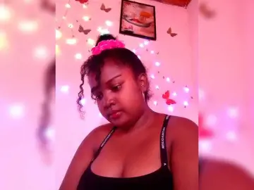 Bongacams Live Sex Cam of Ezrahsexy