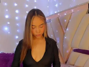 Bongacams Free Porn Cam of evelin-33