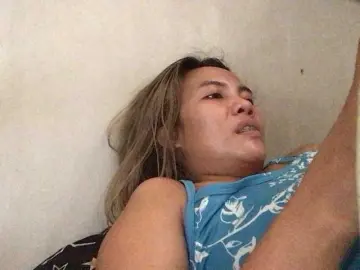 Bongacams Private Sex Chat of Pempemliciouss