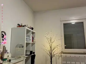 Bongacams Live Sex Cam of MerleRusson