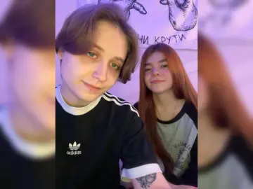Bongacams Watch Live Sex Cams of zefirrr666
