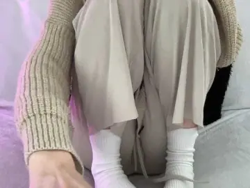 Bongacams Watch Live Sex Cams of BestyBoobs