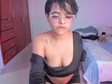 Bongacams Watch Live Sex Cams of Tatiana25