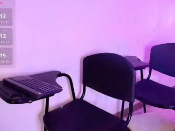 Bongacams Watch Live Sex Cams of CrysttalMoon