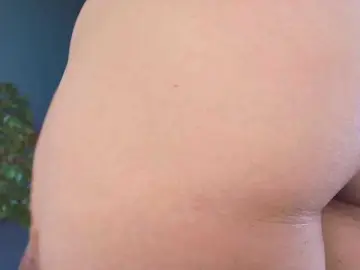 Bongacams Live Sex Cam of perfect-moans