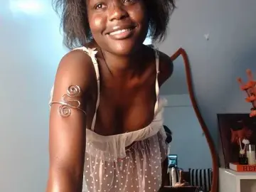 Bongacams Sex Cam of Too-hot