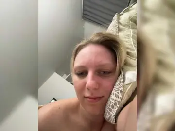 Bongacams Best Webcam of HotWillow