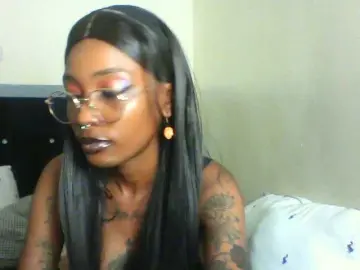 Bongacams Live Porn of Calin33